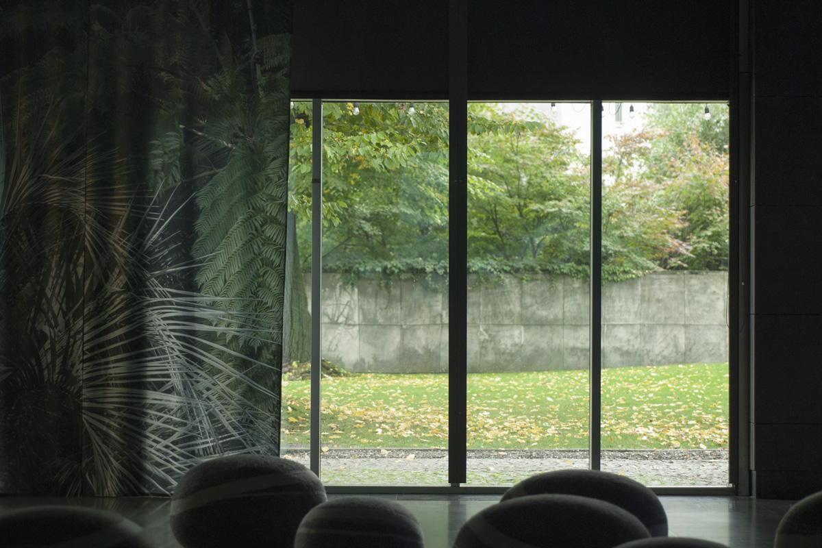 Abstrakttropik — zasłona / curtain / 2022